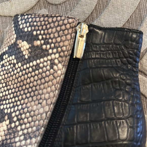 Vince camuto booties 9.5 - Picture 6 of 7